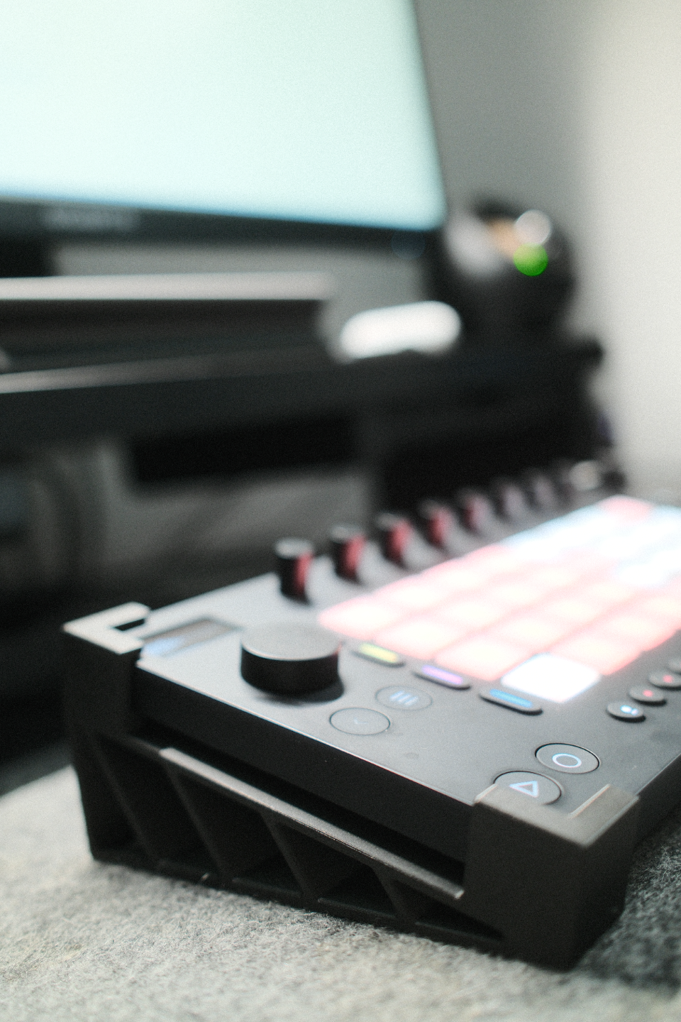 Stand per Ableton Move – Supporto Inclinato