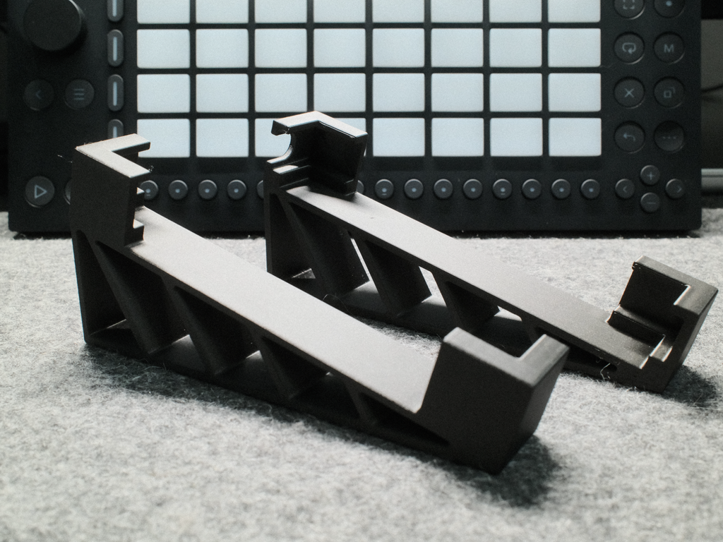 Stand per Ableton Move – Supporto Inclinato