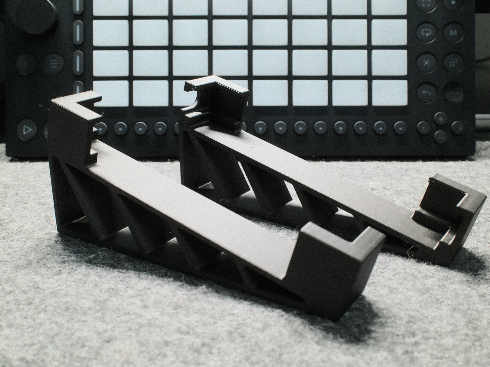 Stand per Ableton Move – Supporto Inclinato