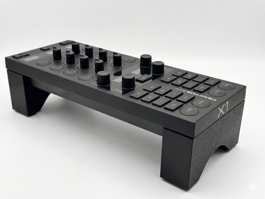 Supporto Rialzo per Traktor X1 MK3 – Stand 3D Print con Gommini Antiscivolo