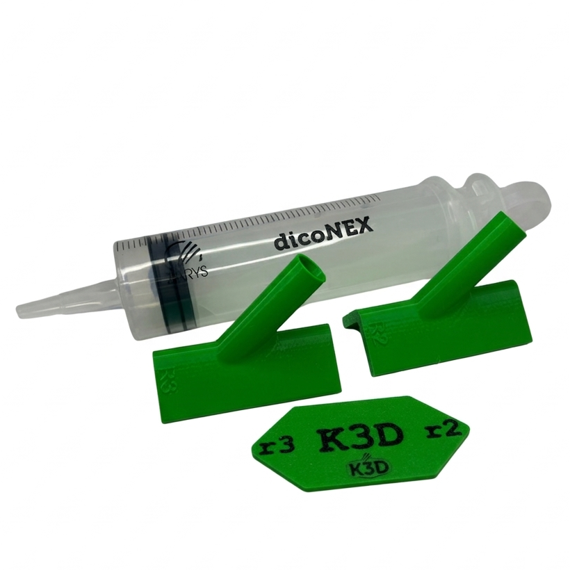 Set di applicazione sigillanti DicoNEX di Kreo3D con angoli da 45° e 90°, accessori professionali per lavori di sigillatura.
