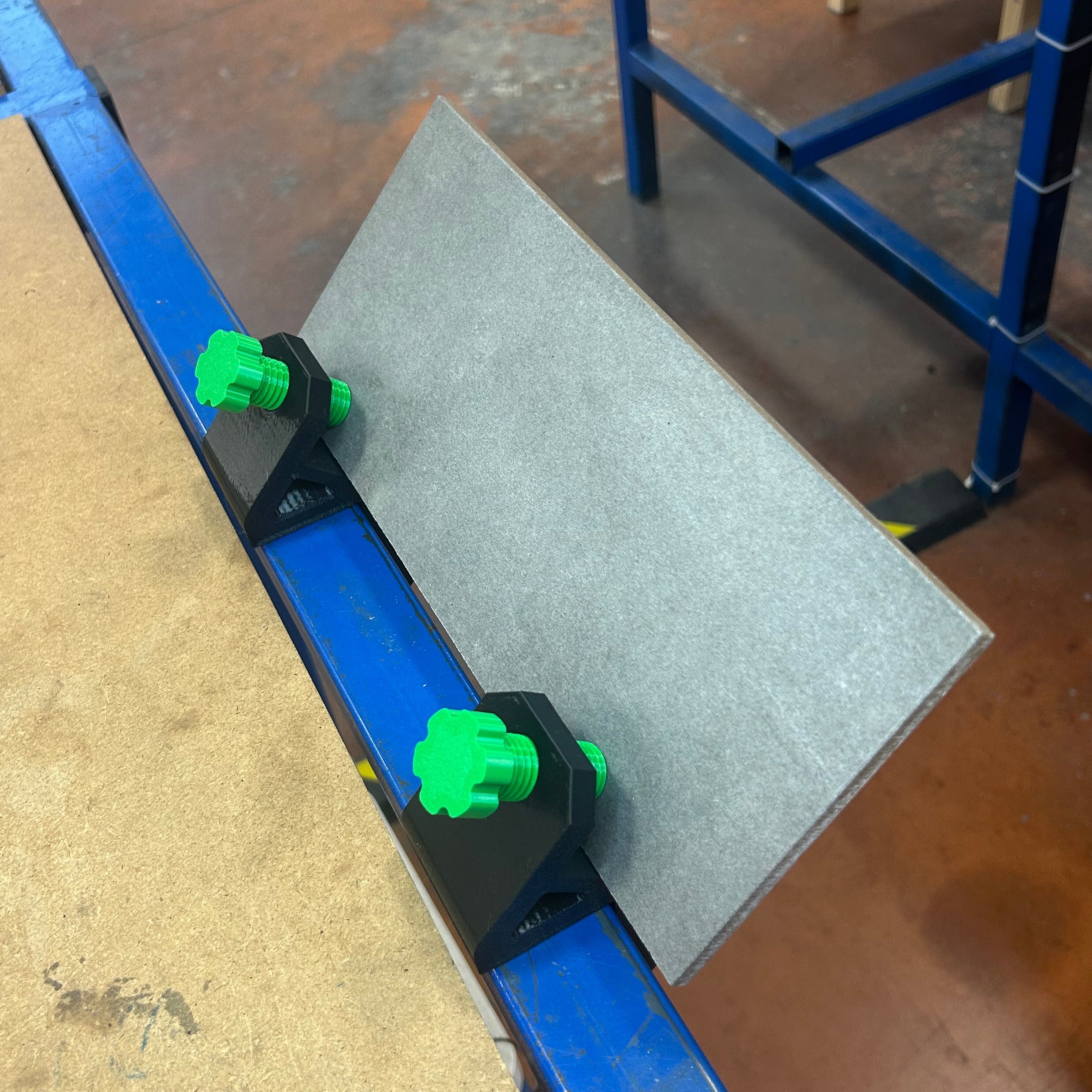 Set Morsetti a 45° per Smussatura Piastrelle — Taglio di Precisione Kreo3D