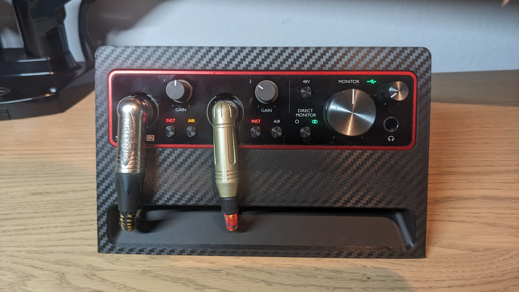 Supporto Focusrite Scarlett | Gen 1 2 3 4 | Porta Interfaccia Audio | Inclinazione 75°
