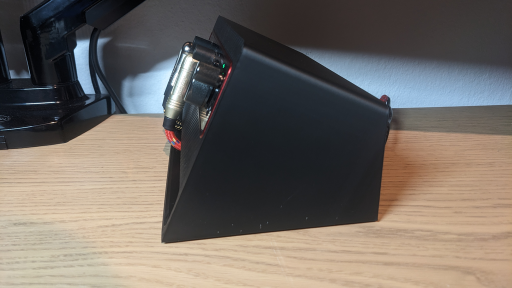 Supporto Focusrite Scarlett | Gen 1 2 3 4 | Porta Interfaccia Audio | Inclinazione 75°