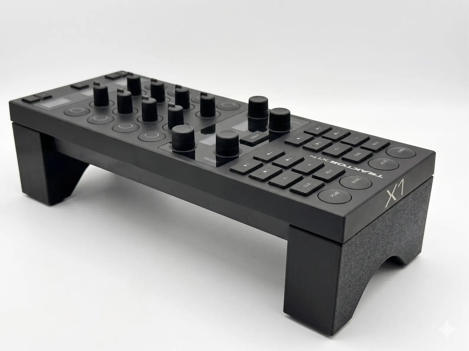 Stand / Rialzo per Traktor X1 MK3